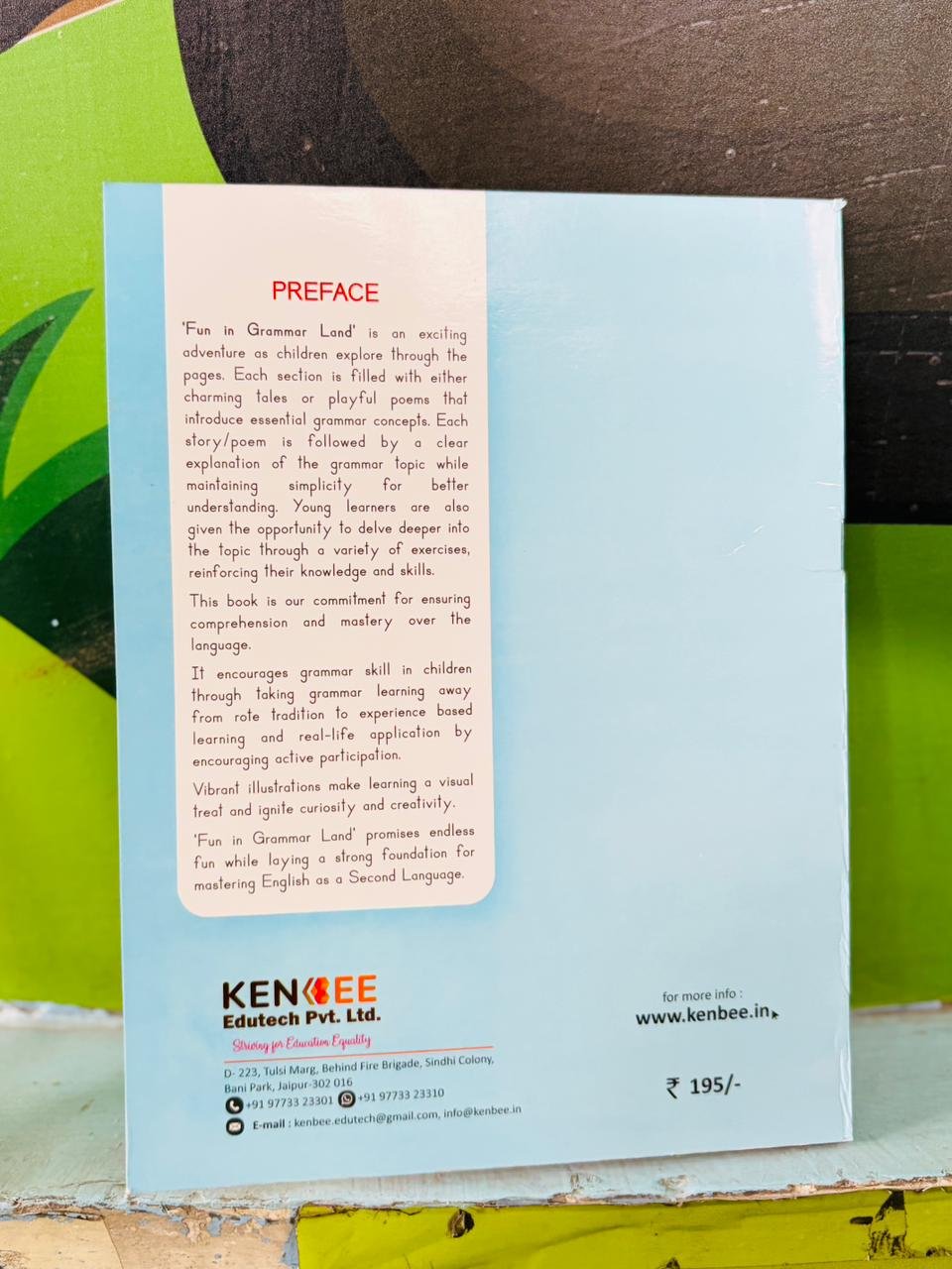 Back cover of Smart Book - Fun in Grammarland (Beginner)
